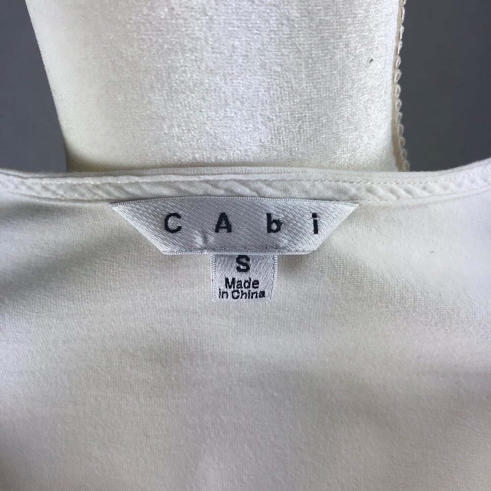 Cabi “Self” Ruffle Blouse S - Picture 4 of 6